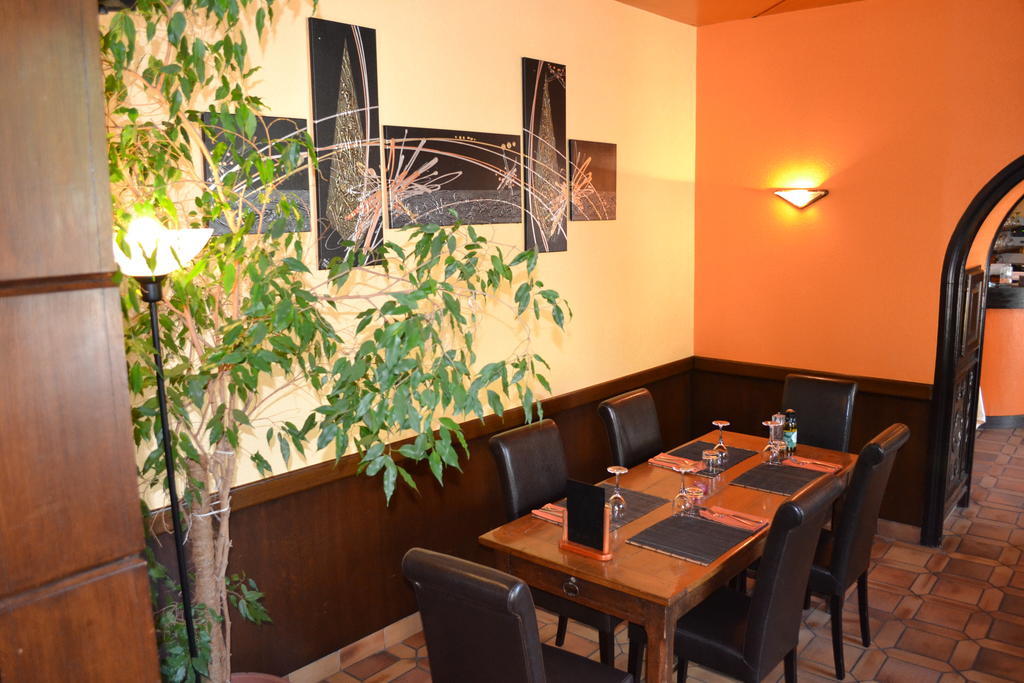 Hotel Restaurant Davat Brison-Saint-Innocent Ngoại thất bức ảnh